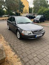Volvo V40-1,6 Benzin-TÜV 05/2027-SEHR GUTER ZUSTAND - Volvo V40 in Köln