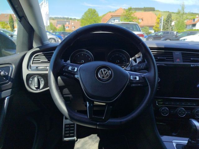 Fahrzeugabbildung Volkswagen Golf VII 1.4 TSI DSG, Navi, Join