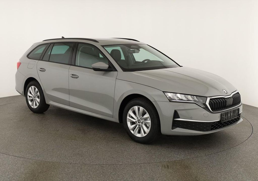 Skoda Octavia — fotografia 3