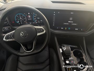 Volkswagen Touareg - 5