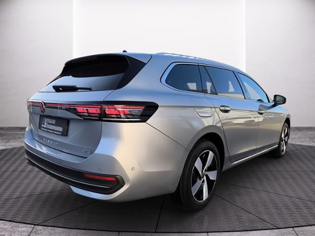 Fahrzeugabbildung Volkswagen Passat Business 1.5 eTSI OPF 110 kW (150 PS) 7-G