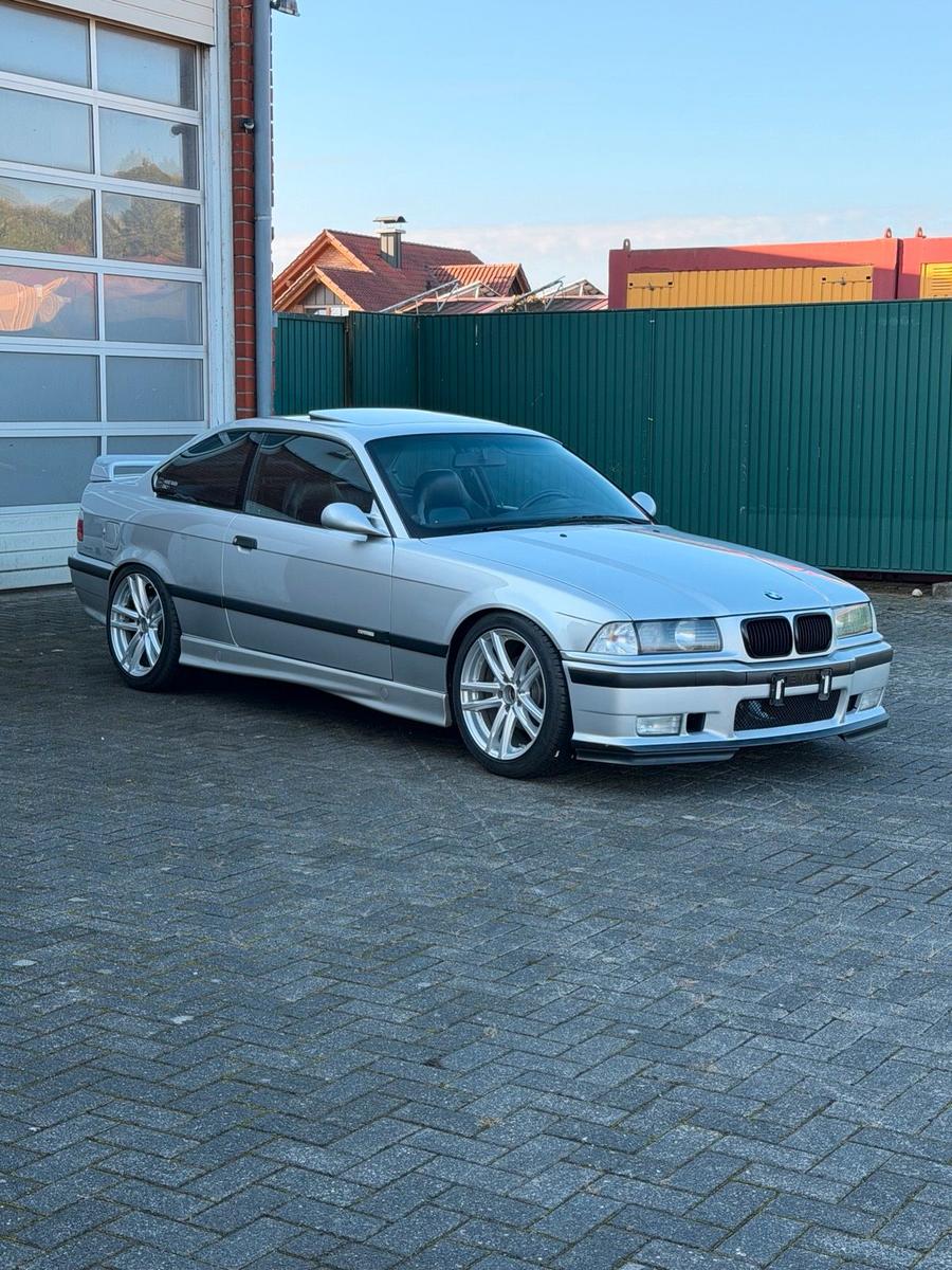 BMW 325