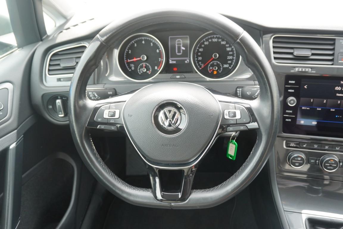 Volkswagen Golf VII Variant 1.0 Comfortline ACC PDC Klimaau