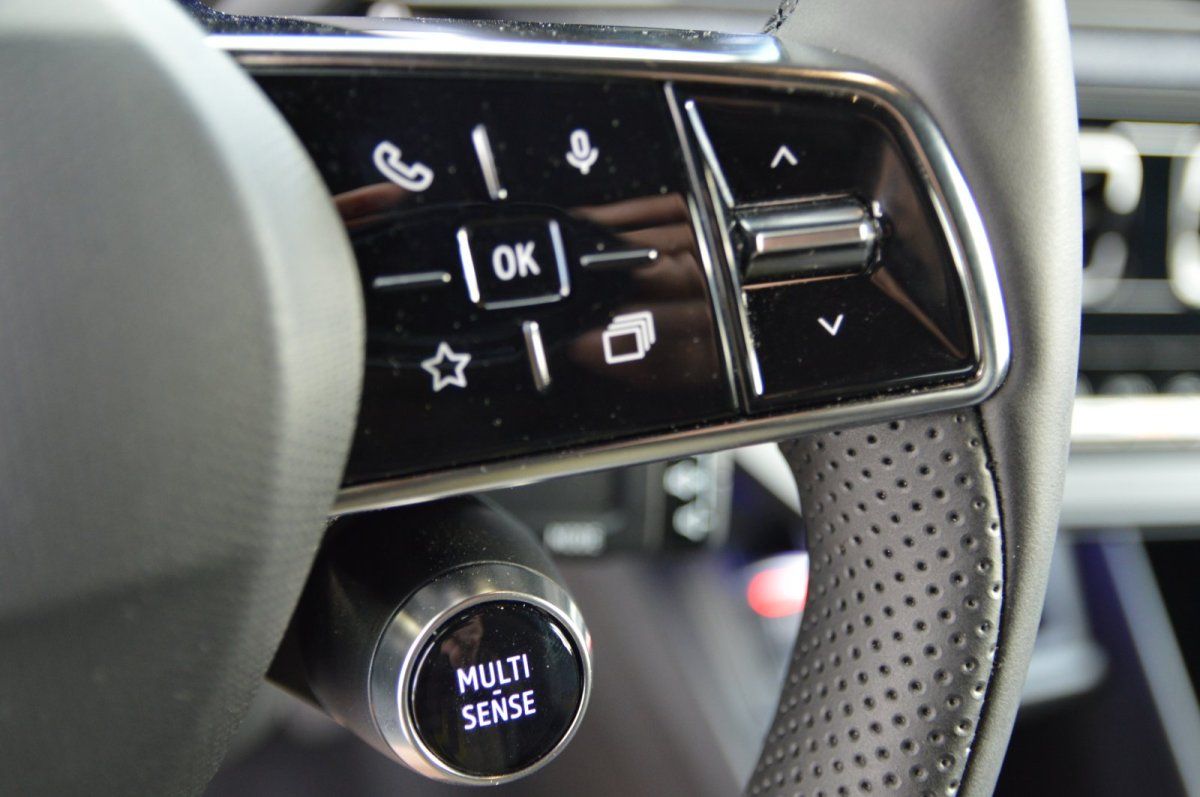 Fahrzeugabbildung Renault 5 E-Tech Electric   120 Urban Range Techno Winte