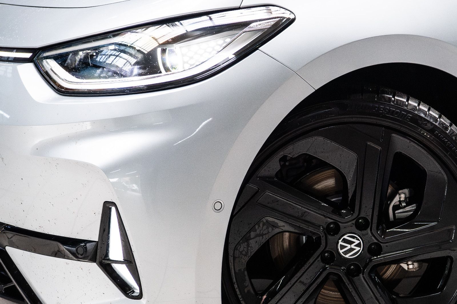 Fahrzeugabbildung Volkswagen ID.3GTX 210kW+Pano+Wäpu+AHK+MATRIX+LHZ+NAVI+ACC