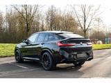 BMW X4 M Competition - BMW X4 M mit Benzin-Antrieb: Automatik