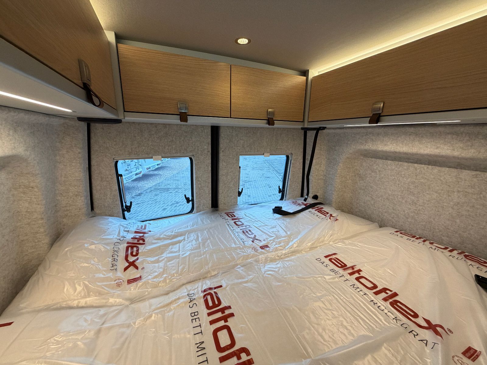 Fahrzeugabbildung HYMER / ERIBA / HYMERCAR Grand Canyon S Xperience 600 - 9.626€ sparen!