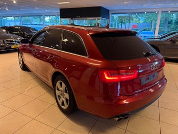 Audi A6 - 6