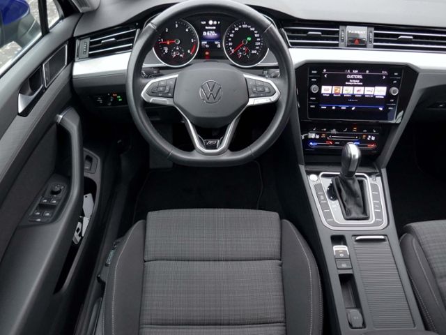 Fahrzeugabbildung Volkswagen Passat Variant Business 2.0 TDI | LED RFK AHK