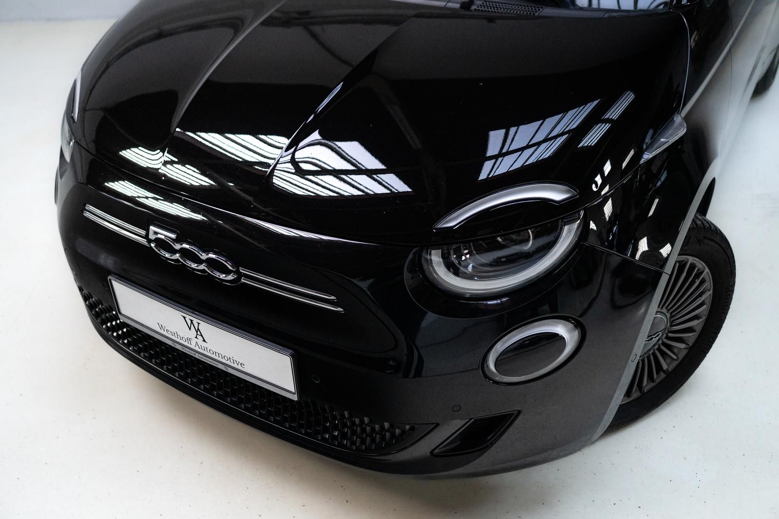 Fiat 500e Icon Skydome LED 360' CarPlay Totwinkel 17" imagem 2