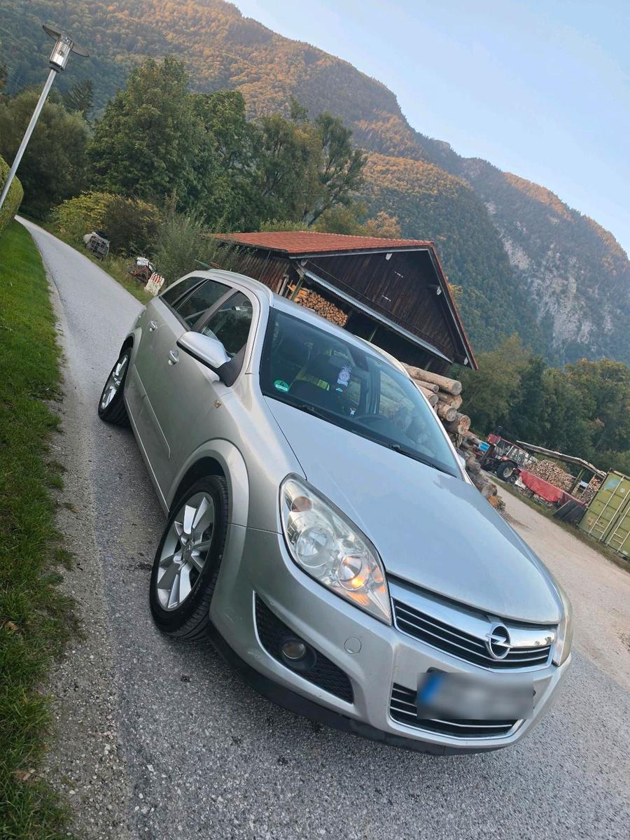 Opel Astra 2007 — photo 10