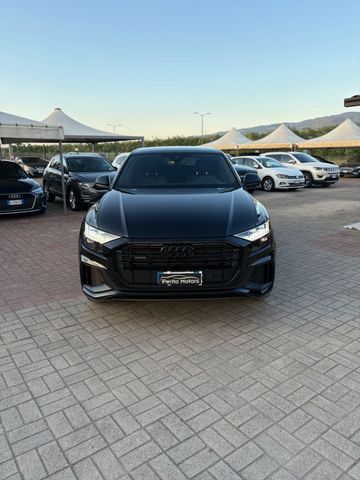 AUDI Audi Q8 50 TDI 286 CV quattro tiptronic Sline