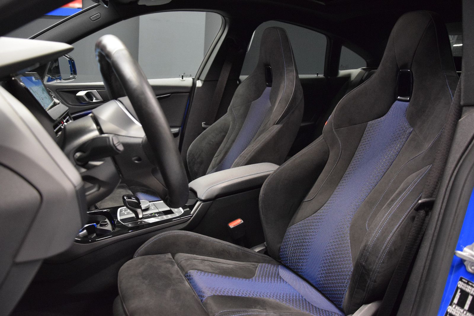 Fahrzeugabbildung BMW 218 i M Sport Gran Coupé Pano HuD Memory Schale