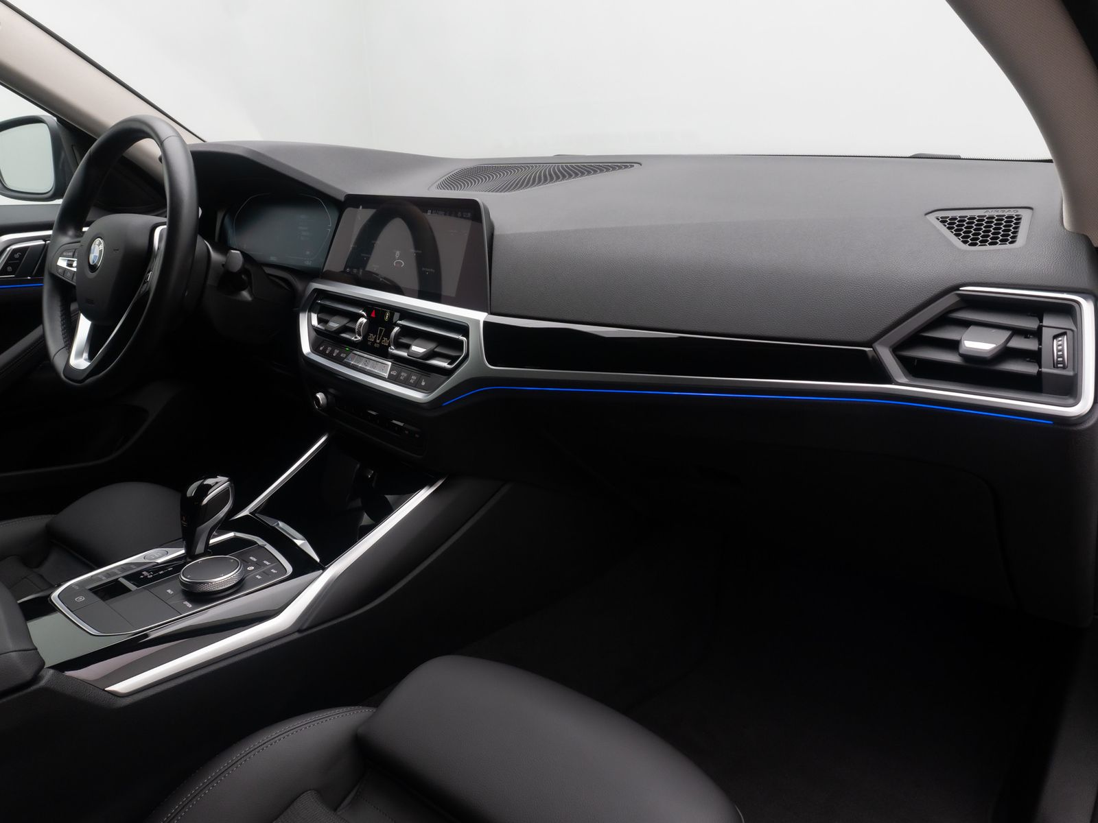 Fahrzeugabbildung BMW 420 Gran Coup&eacute; xDriv HiFi Kamera DAB Laser Sport