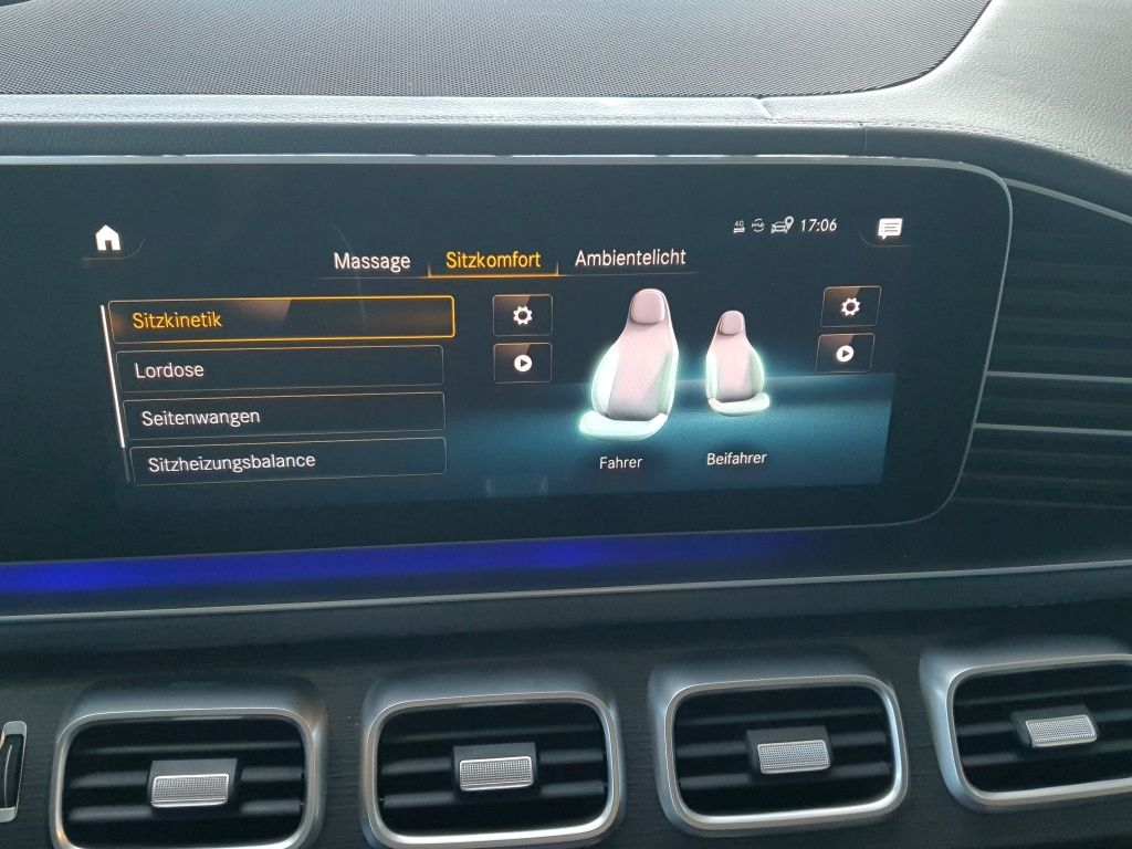 Fahrzeugabbildung Mercedes-Benz GLE 350 de 4MATIC Coupé HUD*Leder*Pano*SD*360*LM