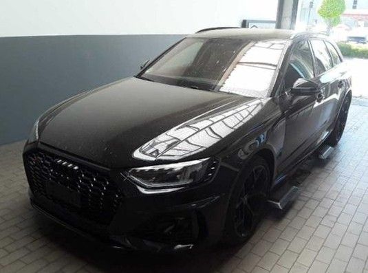 Audi RS4