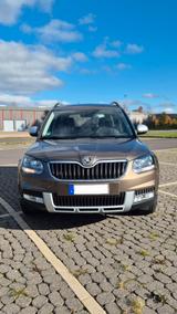 Skoda Yeti 1.2 TSI Outdoor, 8fach bereift, Service neu - Skoda Yeti: 1.8