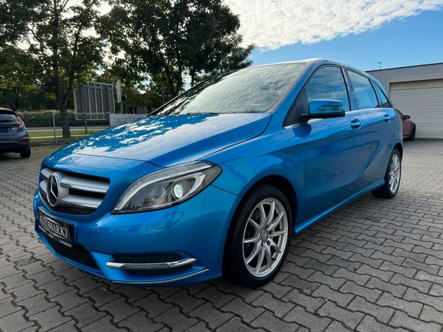 Mercedes-Benz B 200|NAVI|VOLLLEDER|AHK|BIXENON|LED|SHZ|PDC|TÜV