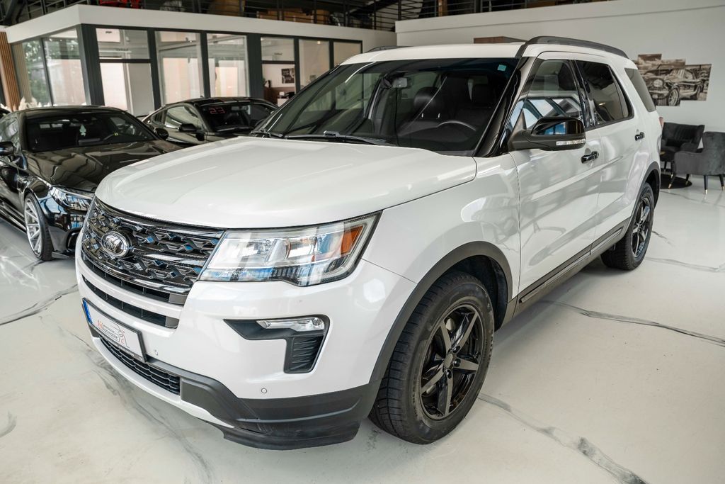 Image of Ford Explorer