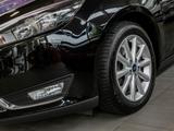 Ford Focus 1.5 Titanium SHZ PDC KEYFREE Scheckheft - Ford Focus in Herne