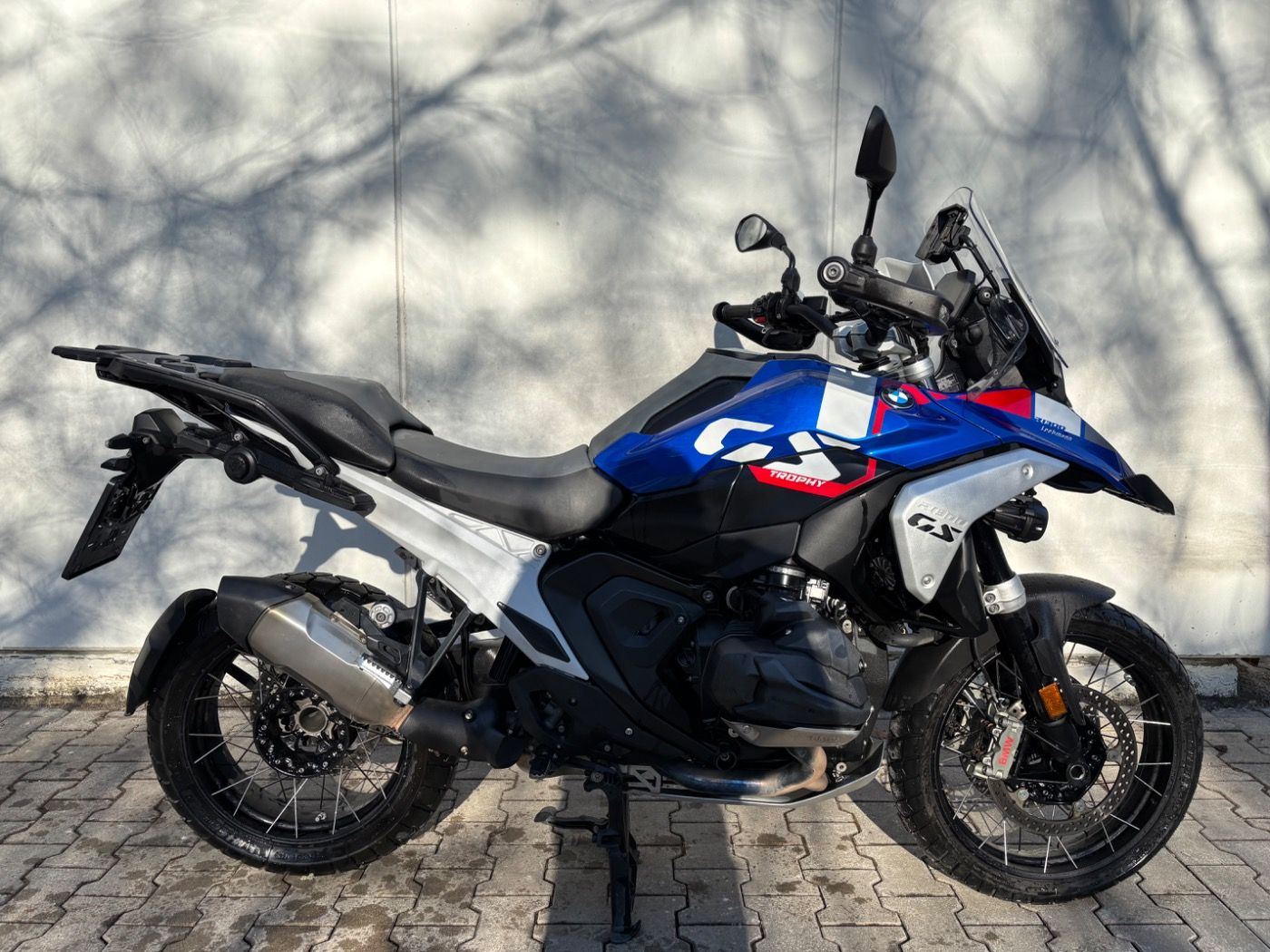 Fahrzeugabbildung BMW R 1300 GS Trophy 4 Pakete