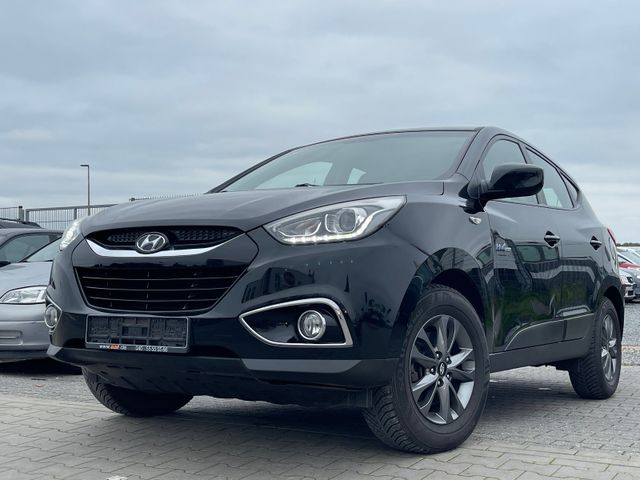 Hyundai ix35 blue 1.6l Finale Silver Paket 2WD