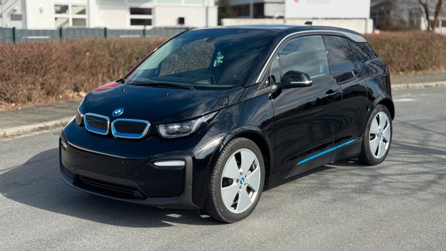 BMW i3 *8-Fach Bereift* *Wenig Km* *Panorama*