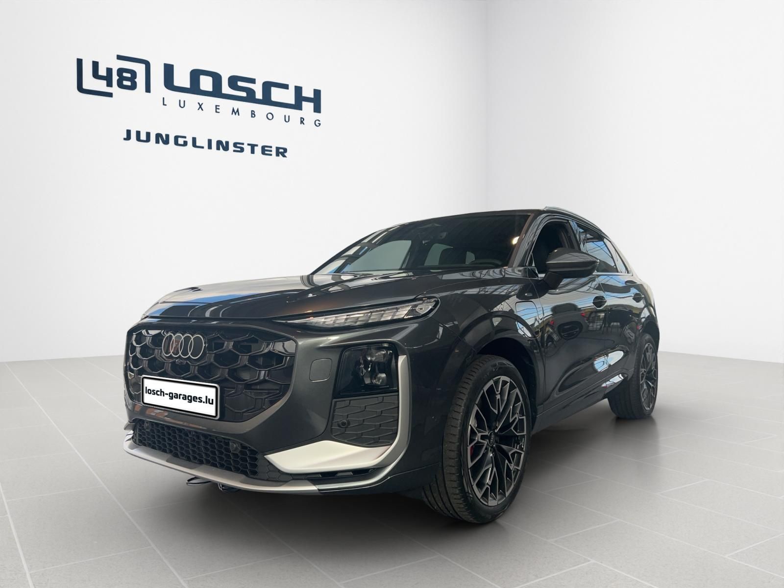 Audi Q3 SUV e-hybrid