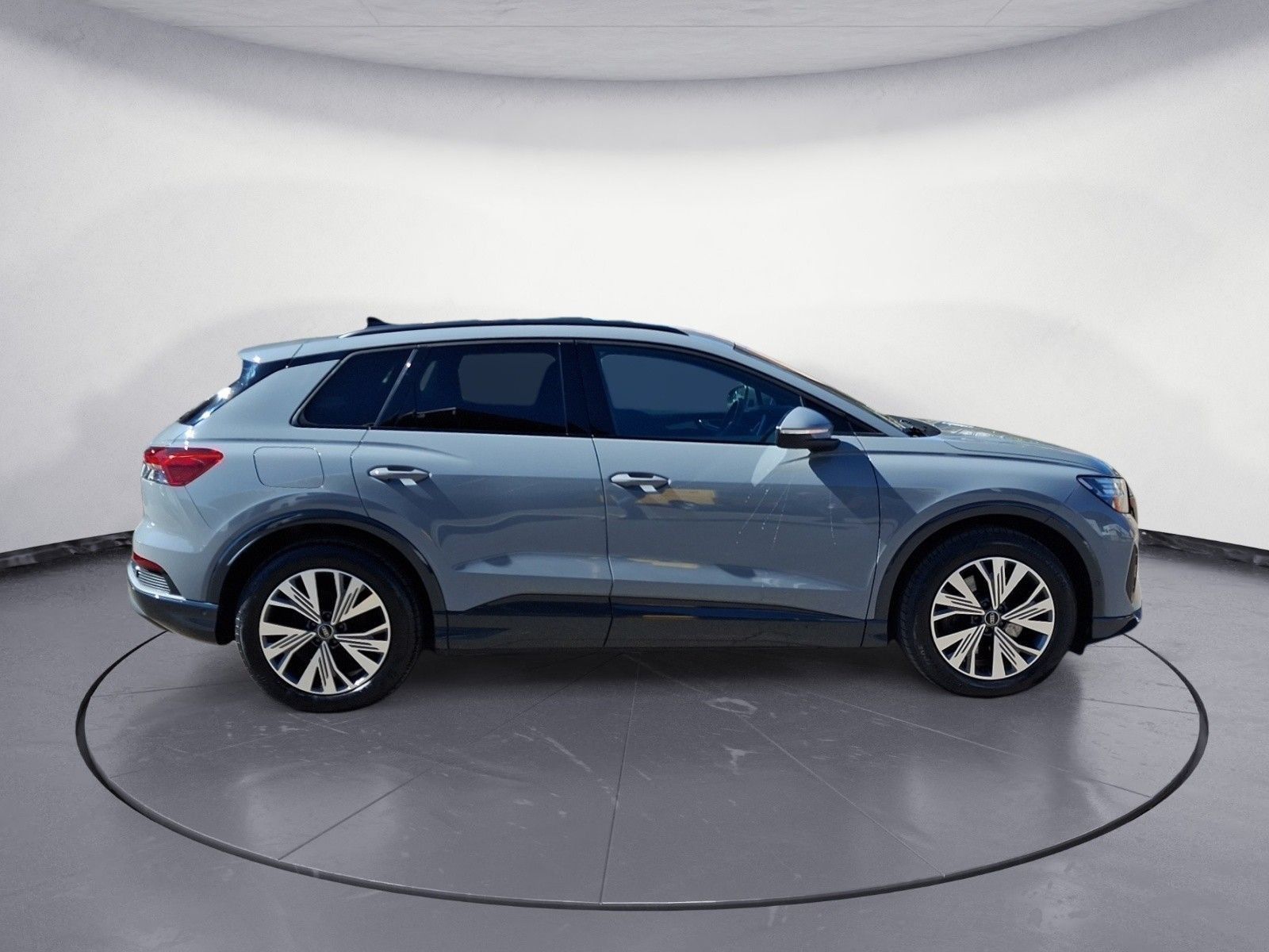Audi Q4 45 e-tron quattro Sitzheizung Kamera Klima foto 6