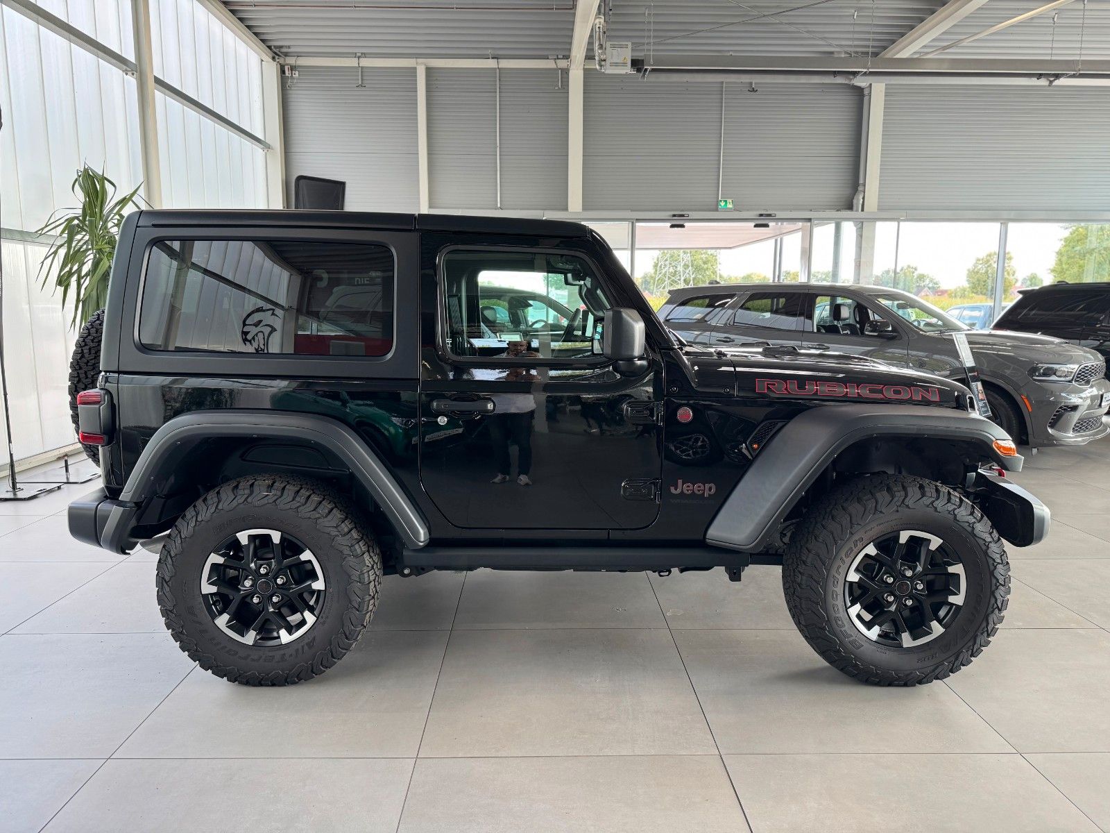Fahrzeugabbildung Jeep Wrangler Rubicon 3,6 V6 MY24 "Sonderfelgen 17"
