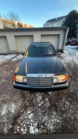Mercedes-Benz 200 E W124 | 1992 | TÜV 11/2... - gebrauchte Mercedes-Benz E 200 aus dem Jahr 1992