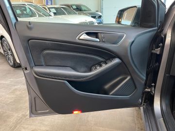 Mercedes-Benz B 220 d Edition B *2. Hand*AHK*LED*Klima*Kamera*