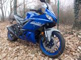 Yamaha YZF-R3 Sport aus I. Hand , Scheckheft , wenig km - YAMAHA R3