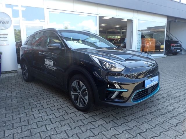 Fahrzeugabbildung Kia Niro e-Vision LED-Paket 3-Phasen On-Board Lader