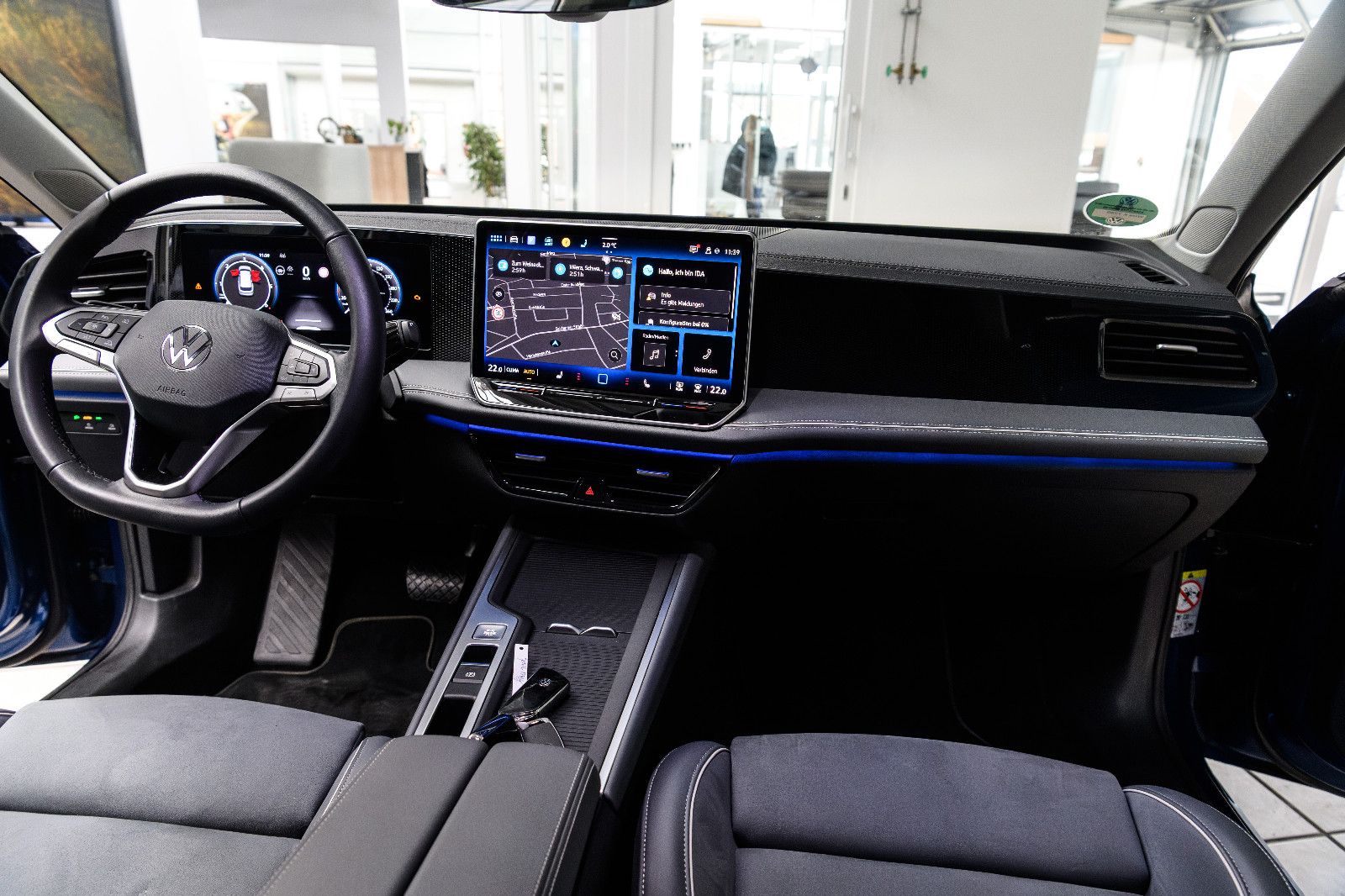 Fahrzeugabbildung Volkswagen Passat Variant 2.0 TDI 110 kW+AHK+SHZ+STANDHEIZU