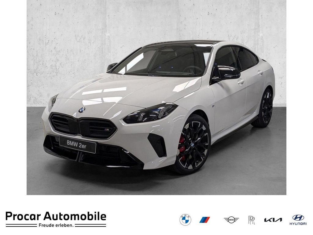BMW M235