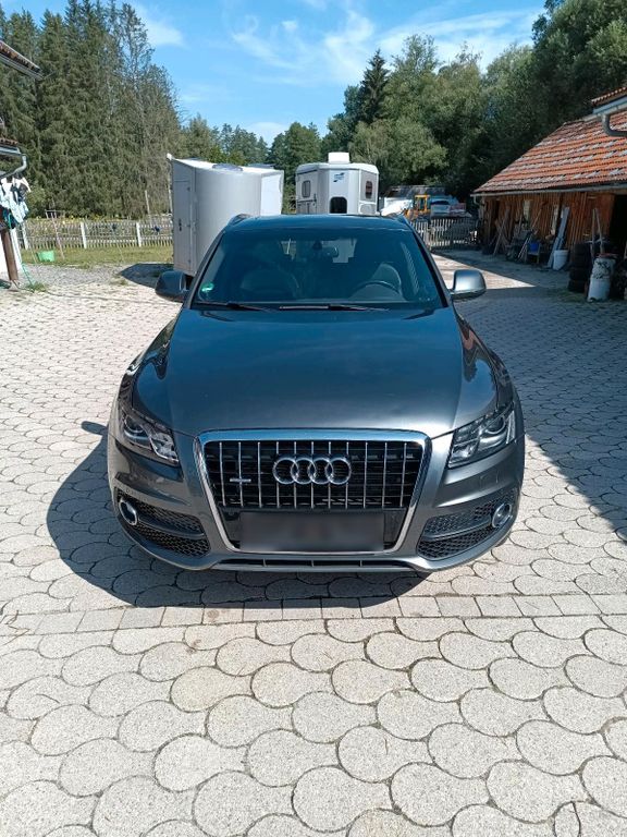 Image of Audi Q5