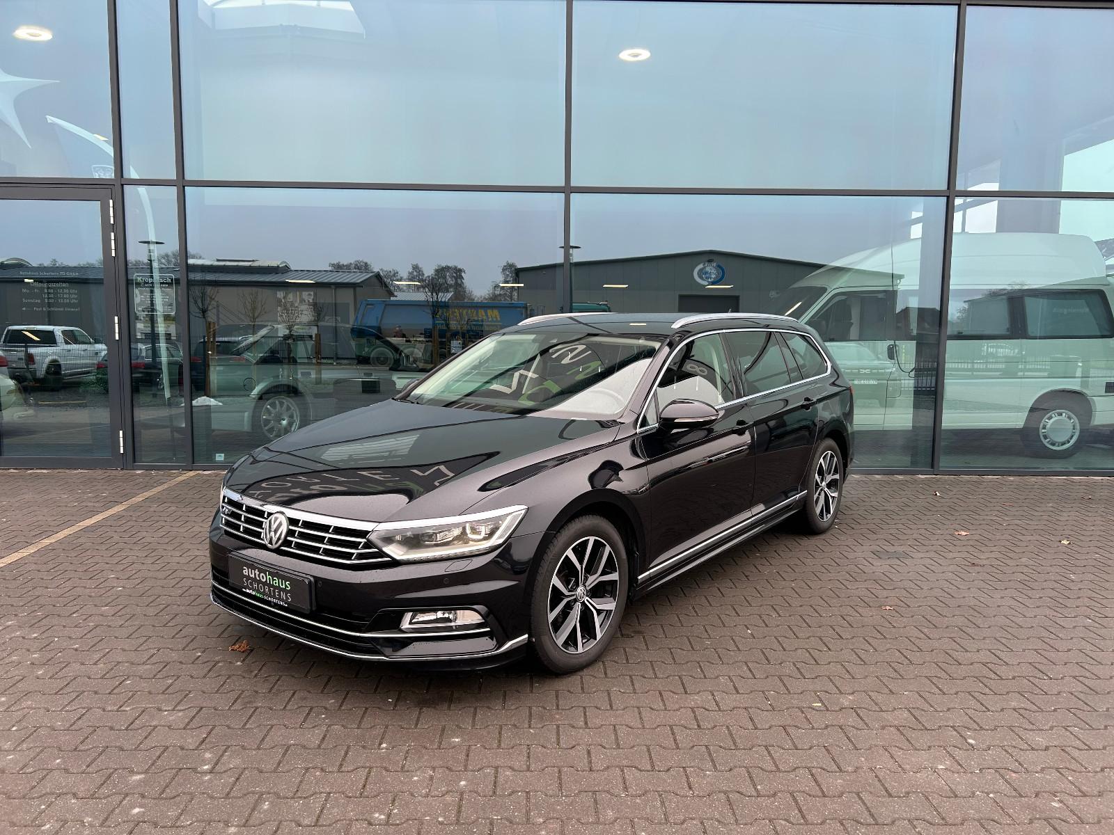 Volkswagen Passat Variant 2.0 TDI R-Line DSG ACC LED 360°