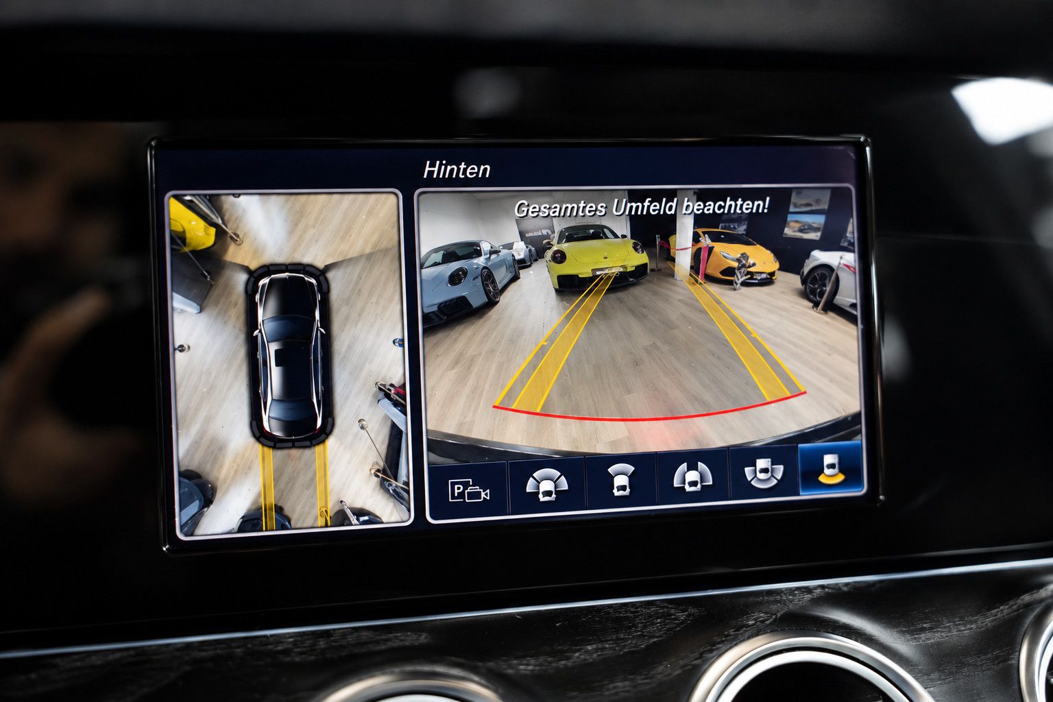 Fahrzeugabbildung Mercedes-Benz E 43 AMG E 43 AMG 4Matic *Ambiente*MultibeamLED*