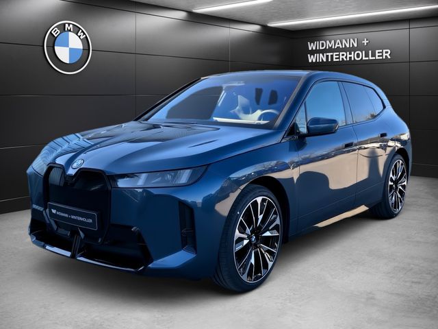 BMW iX xDrive45 M Sport ACC KeyLess Pano AHK PA+