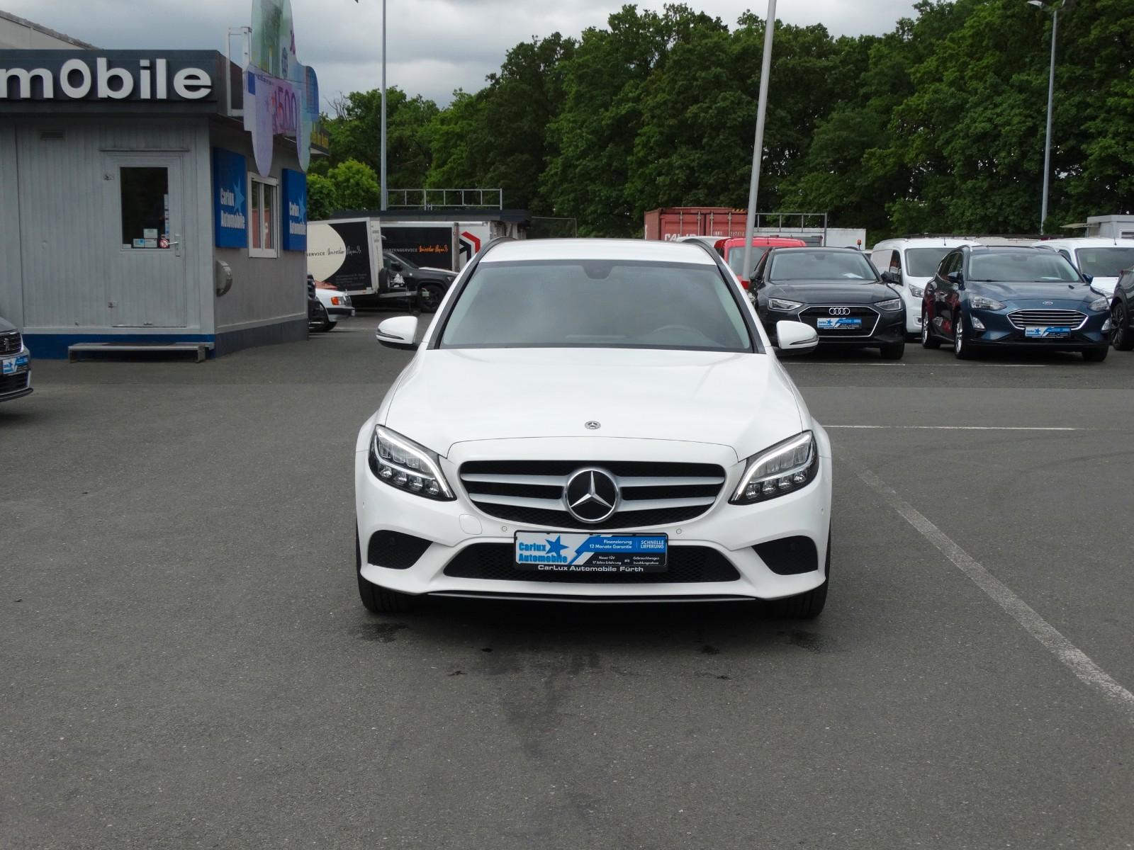 Mercedes-Benz C200i-9G Tronic*Advangarde*NAVI*LED*ACC*1Hand