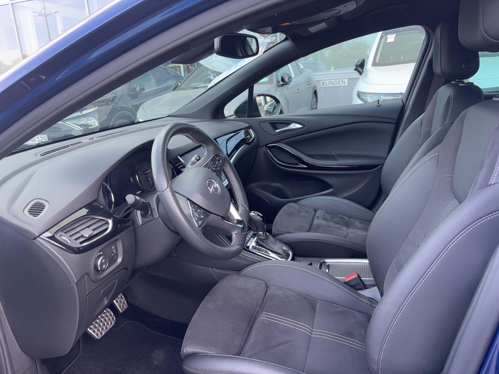 Fahrzeugabbildung Opel Astra K Ultimate+SHZ+PDC+LED+NAVI+Alcantara+S&S