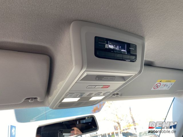 Volkswagen T6.1 Transporter 2.0 TDI DSG lang 9Sitz AHKNavi