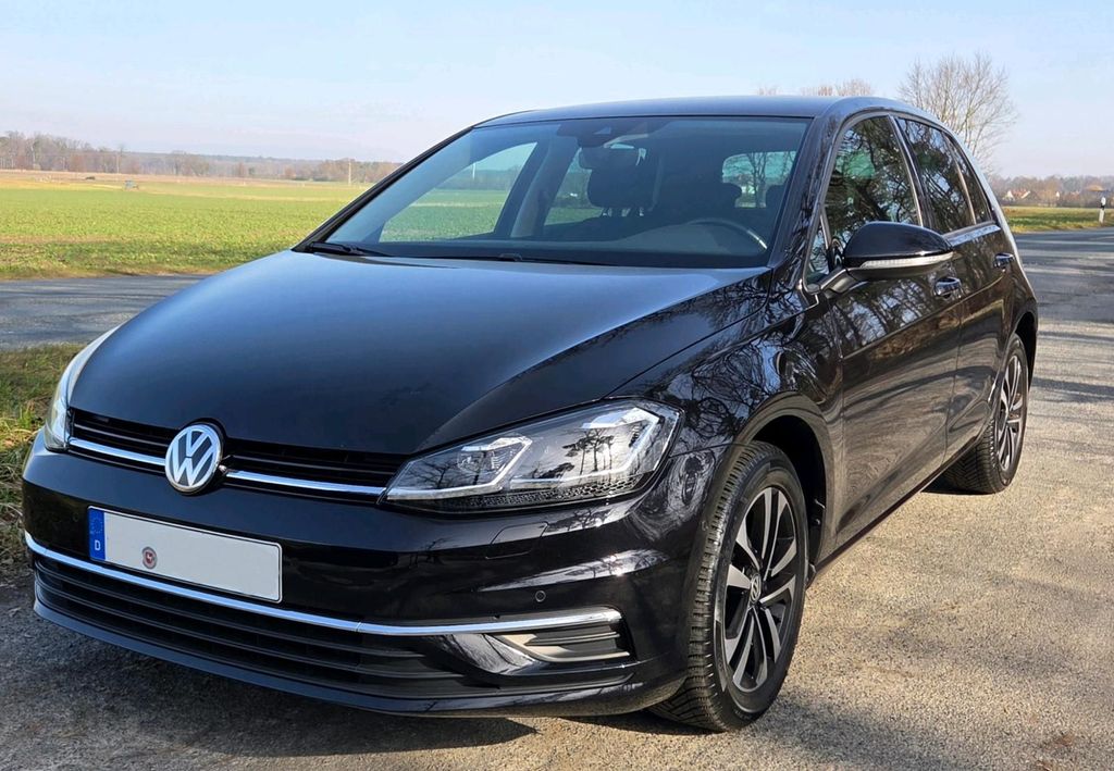 Image of Volkswagen Golf