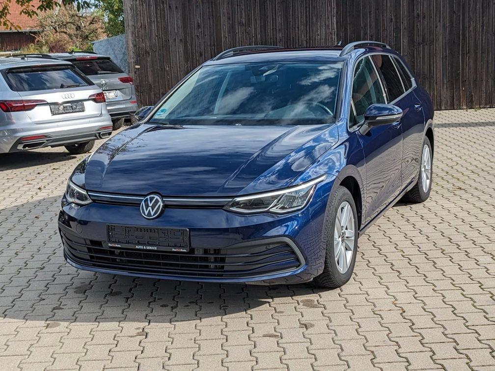 Volkswagen Golf VIII Variant Life/AHK/ACCC/Apple Car