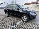 Suzuki Grand Vitara 1.9 DDiS Club4X4 - Suzuki Grand Vitara Club mit Diesel-Antrieb