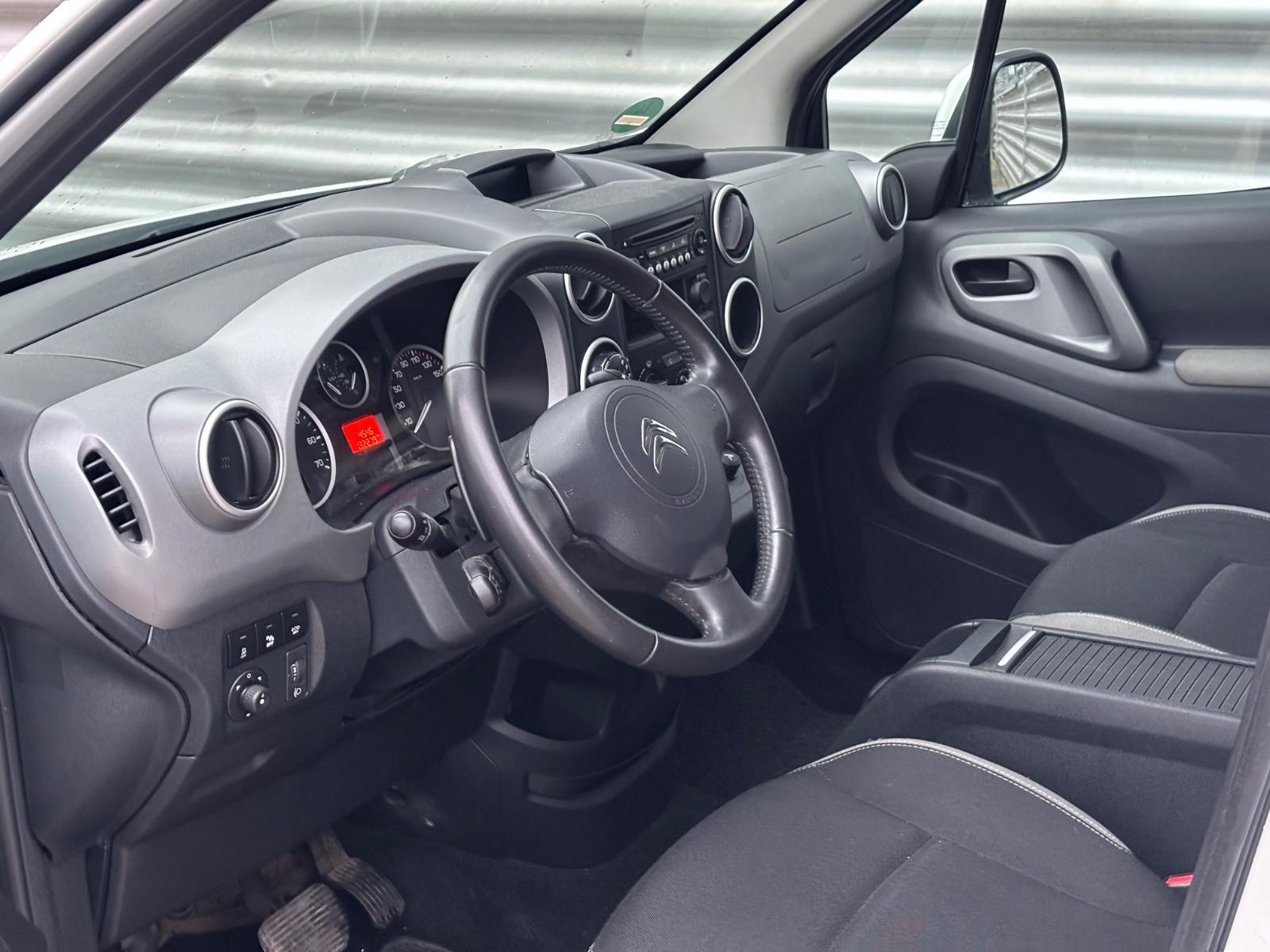 Citroën Berlingo AUTOMATIK/DIESEL/5.SITZER/PDC/KLIMA/TOP