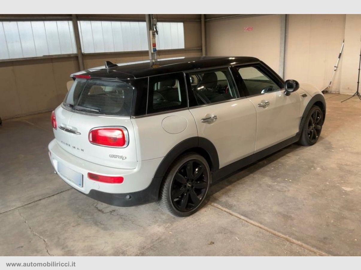 MINI Mini Cooper D Clubman Aut. imagem 2