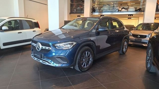 MERCEDES-BENZ Mercedes-Benz GLA GLA 200 d Automatic Business E