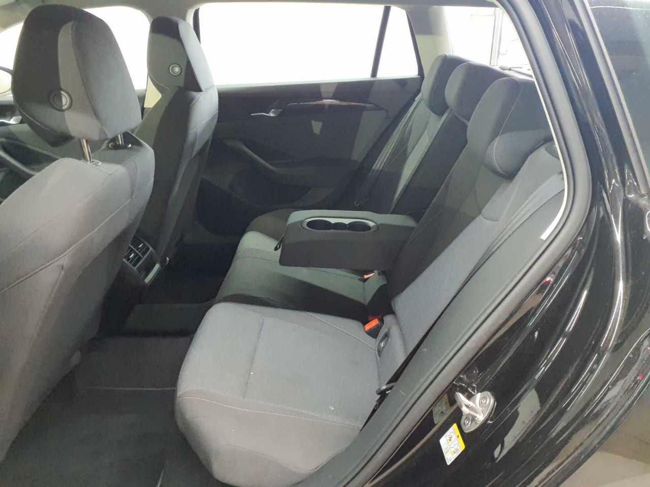Volkswagen Passat 1.5 e-TSI OPF DSG KAM, миниатюра 14